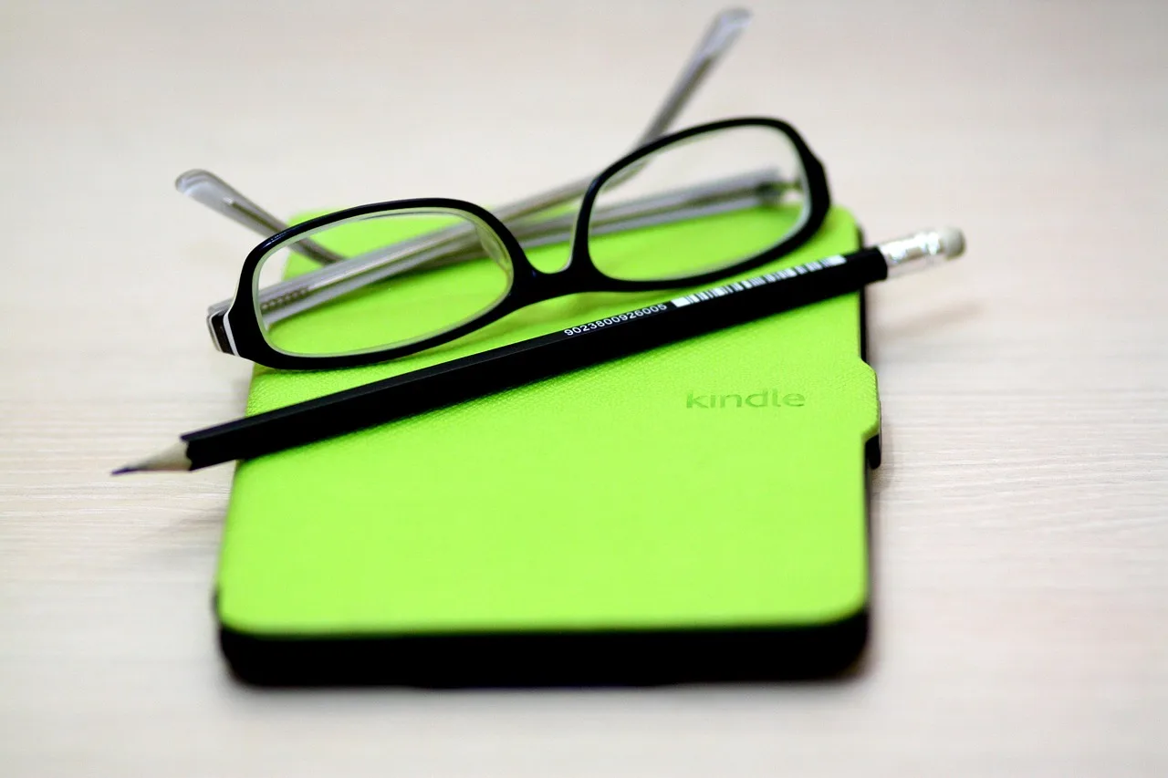 kindle, paper white, book, device, glasses, e-book, pencil, electronic, reading, reader, education, e-reader, information, screen, display, touch, learning, page, technology, digital, amazon, kindle, kindle, kindle, kindle, kindle. Digital magazine accessibility guide: production practices